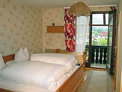 Zimmer%20mit%20Fr%FChst%FCck