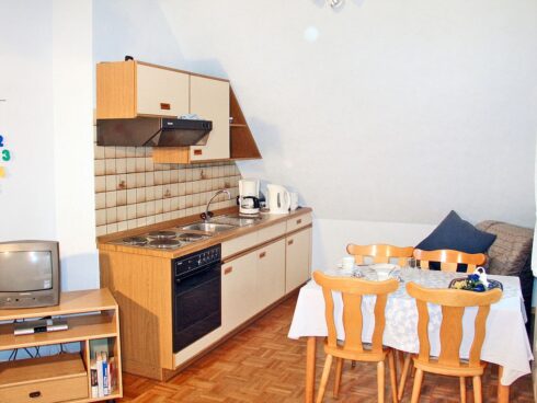 Rotbauernhof Ferienwohnung Garten 01