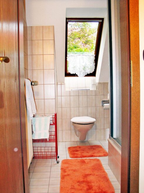 Rotbauernhof Ferienwohnung Garten 06