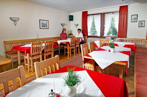 Rotbauernhof Gaestezimmer 08