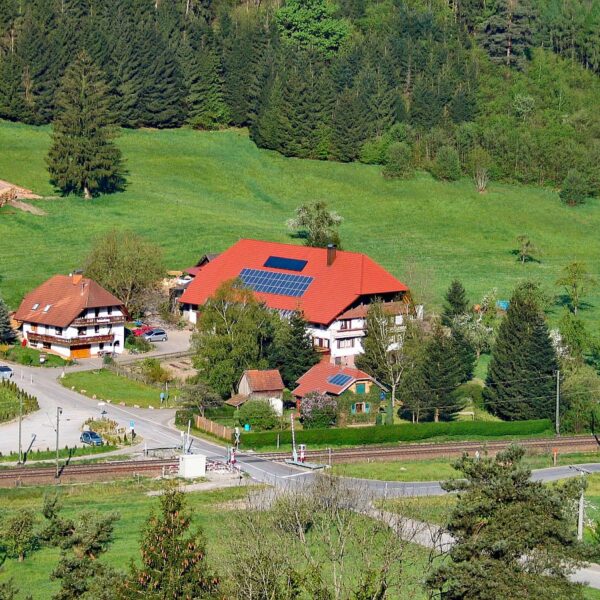 Rotbauernhof Haus und Umgebung 09